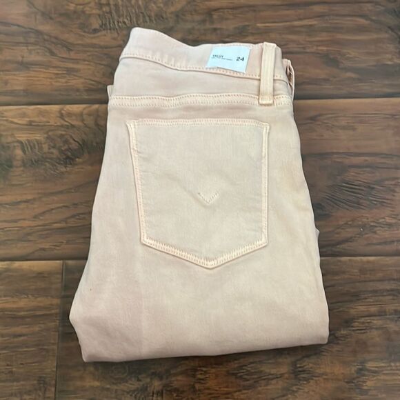 Hudson Tally Deep Cuff Crop Skinny Jeans Feminine Contemporary Casual Coastal - Picture 5 of 15